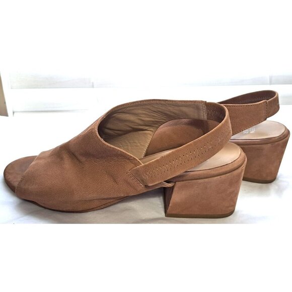 Eileen Fisher Women's Leigh 10 Tan Suede Sling Back Bootie Block Heels - Picture 6 of 9